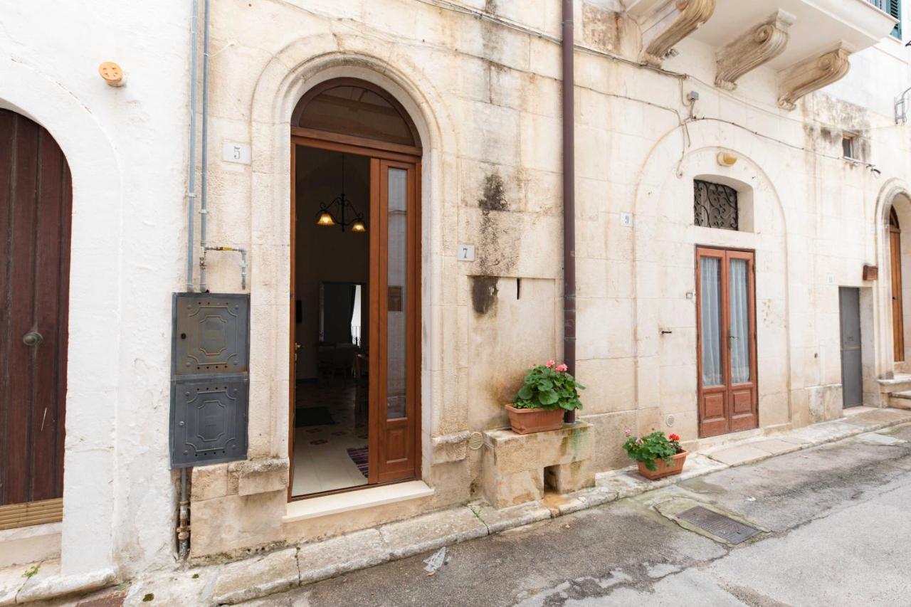 Casa Vacanza La Stradella オストゥーニ エクステリア 写真