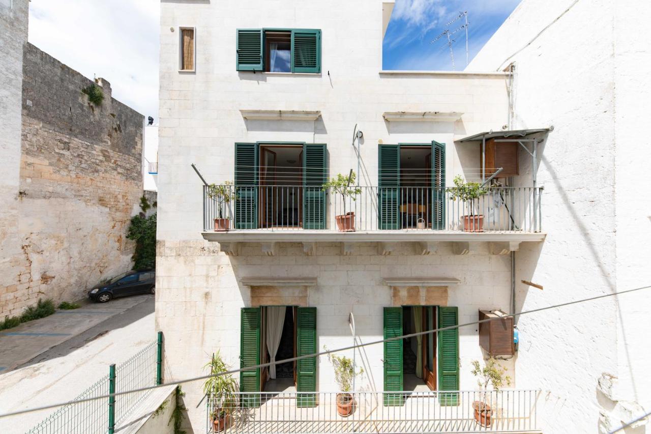 Casa Vacanza La Stradella オストゥーニ エクステリア 写真